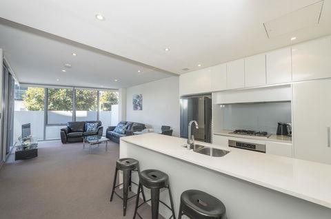 Lakefront 116 Kingston ACT - Phillip Island Accommodation 7