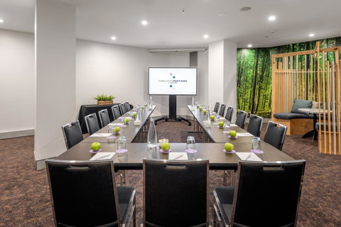 Novotel Sydney Darling Harbour - Phillip Island Accommodation 17