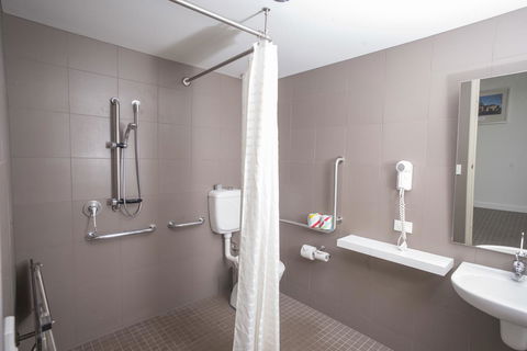 YHA Sydney Harbour - Phillip Island Accommodation 17
