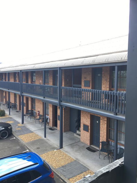 Bega Downs Motor Inn - Phillip Island Accommodation 10
