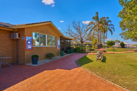 Hunter Oasis - Phillip Island Accommodation 35