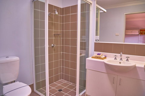 Hunter Oasis - Phillip Island Accommodation 18