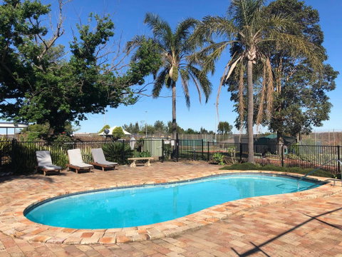 Hunter Oasis - Phillip Island Accommodation 11