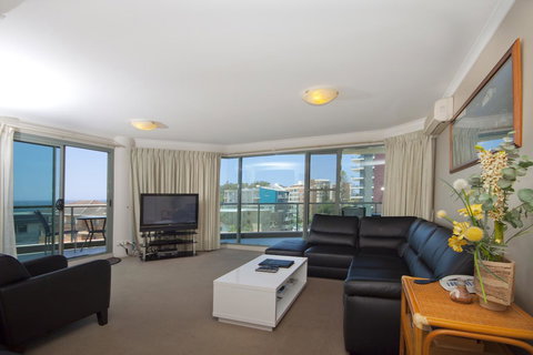 Sails Apartments - Phillip Island Accommodation 16