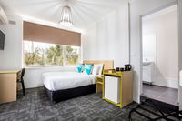 Book Caringbah Accommodation Vacations Phillip Island Accommodation Phillip Island Accommodation