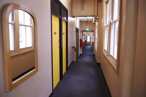 Maze Backpackers - Sydney - Phillip Island Accommodation 16