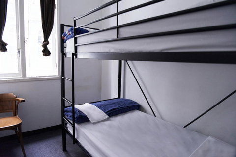 Maze Backpackers - Sydney - Phillip Island Accommodation 7