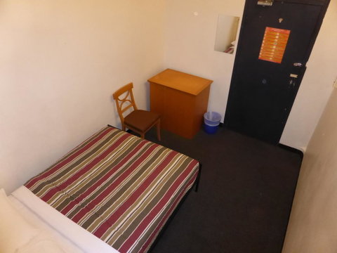 Maze Backpackers - Sydney - Phillip Island Accommodation 27