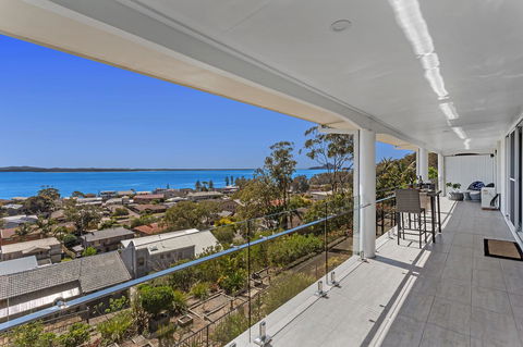 Phuza Maningi 17 Myan Close - Phillip Island Accommodation 3