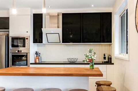 Phuza Maningi 17 Myan Close - Phillip Island Accommodation 8