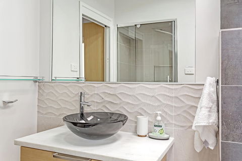 Phuza Maningi 17 Myan Close - Phillip Island Accommodation 13