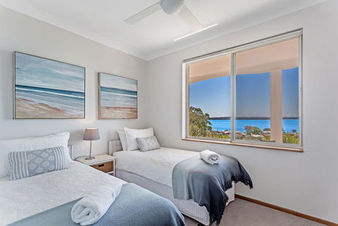 Phuza Maningi 17 Myan Close - Phillip Island Accommodation 18