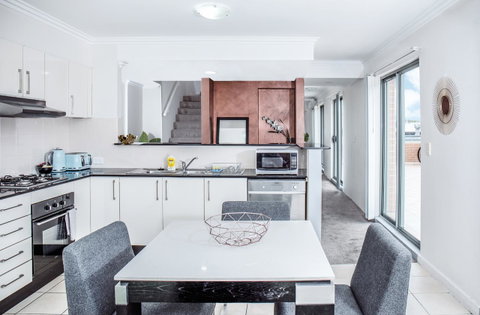 DD Apartments On Darling Harbour - Phillip Island Accommodation 1