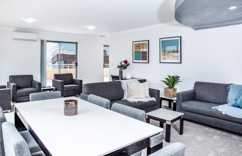 DD Apartments On Darling Harbour - Phillip Island Accommodation 10