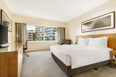 Holiday Inn Sydney Potts Point - Phillip Island Accommodation 24