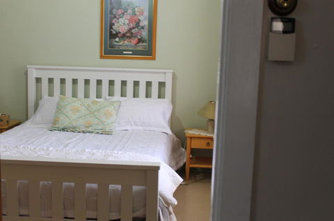 Boot Makers Cottage - Phillip Island Accommodation 13