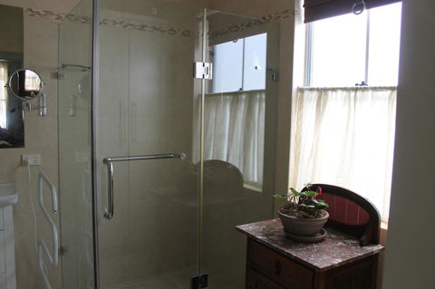 Boot Makers Cottage - Phillip Island Accommodation 16