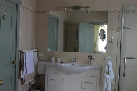 Boot Makers Cottage - Phillip Island Accommodation 15