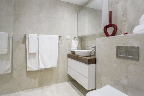 Darling Harbour ICC 3BR+PARKING+VIEWS è¾¾ä»¤æ¸¯å…¨æ™¯è±ªåŽä¸‰æˆ¿ - Phillip Island Accommodation 8