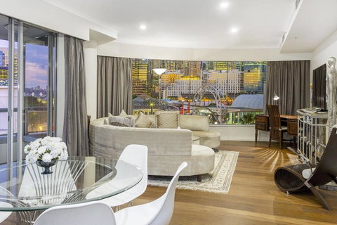 Darling Harbour ICC 3BR+PARKING+VIEWS è¾¾ä»¤æ¸¯å…¨æ™¯è±ªåŽä¸‰æˆ¿ - Phillip Island Accommodation 1