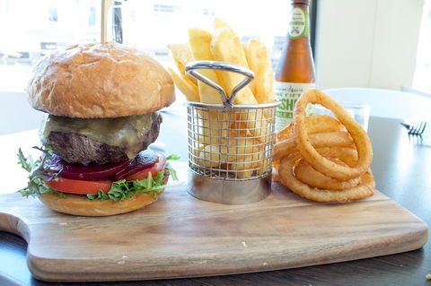 Ibis Newcastle - Phillip Island Accommodation 4