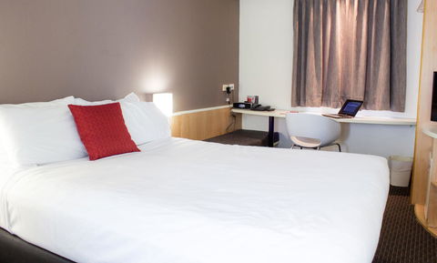 Ibis Newcastle - Phillip Island Accommodation 3