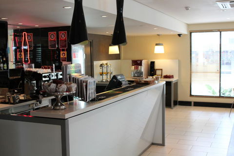 Ibis Newcastle - Phillip Island Accommodation 7