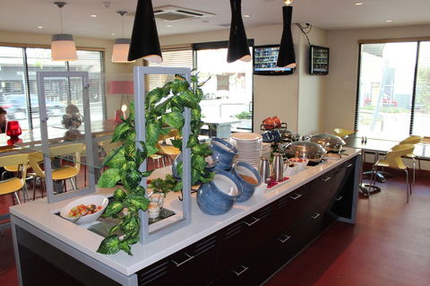 Ibis Newcastle - Phillip Island Accommodation 9