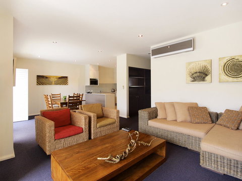 Oaks Port Stephens Pacific Blue Resort - Phillip Island Accommodation 5