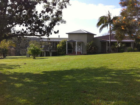 Sinclairs Country Retreat - Phillip Island Accommodation 1