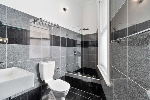 Hotel Harry, Ascend Hotel Collection - Phillip Island Accommodation 23