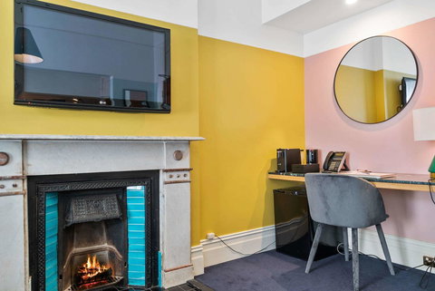 Hotel Harry, Ascend Hotel Collection - Phillip Island Accommodation 4