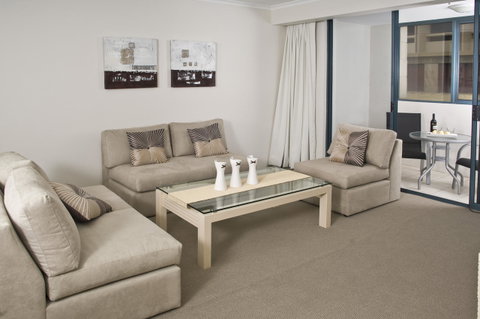 Oaks Sydney Castlereagh Suites - Phillip Island Accommodation 19