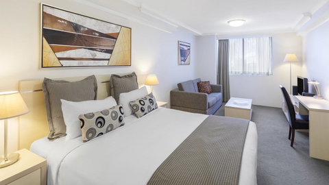 Oaks Sydney Castlereagh Suites - Phillip Island Accommodation 6