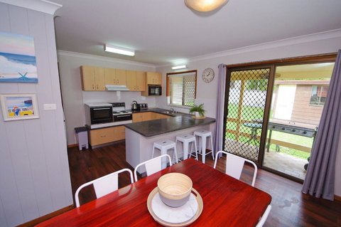 Breakaway, 11 Scott Street - Phillip Island Accommodation 4
