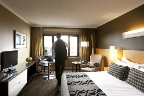 PARKROYAL Parramatta - Phillip Island Accommodation 8