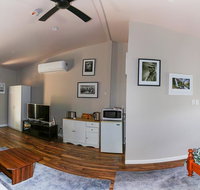 Pound Creek Gallery - Phillip Island Accommodation