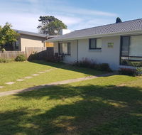 Golden Hill Cottage - Phillip Island Accommodation