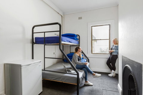 Ady's Place Backpackers, Sydney - Phillip Island Accommodation 1