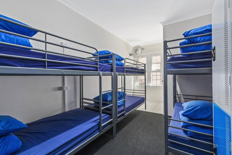 Ady's Place Backpackers, Sydney - Phillip Island Accommodation 12