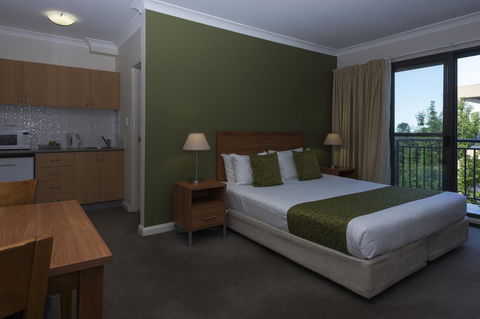 Leisure Inn Spires - Phillip Island Accommodation 4
