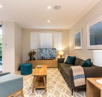 Nobbs  Executive 2 Storey Sydney Apartment with Pool - Phillip Island Accommodation