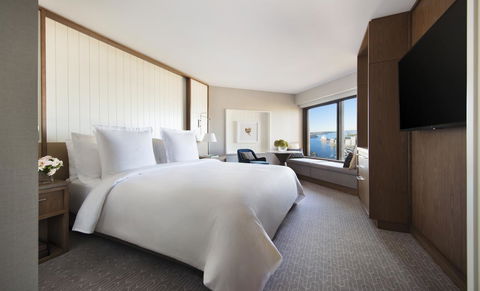 Four Seasons Hotel Sydney - Phillip Island Accommodation 12