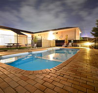 Winning Post Motor Inn - Phillip Island Accommodation