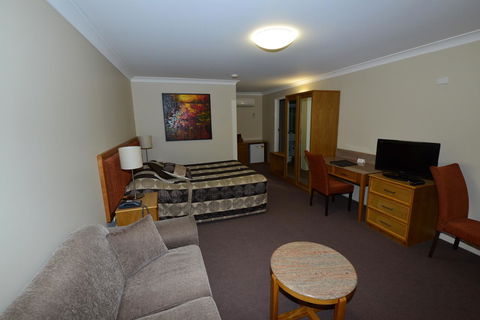Winning Post Motor Inn - Phillip Island Accommodation 21