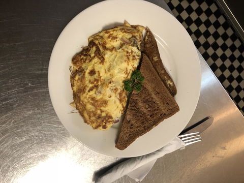 Hotel 59 Sydney - Phillip Island Accommodation 10