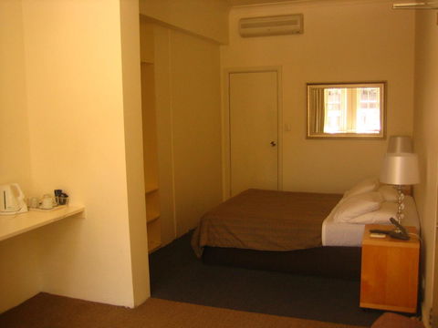 Hotel 59 Sydney - Phillip Island Accommodation 18