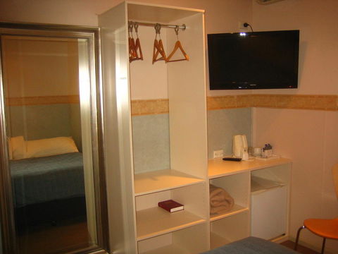 Hotel 59 Sydney - Phillip Island Accommodation 38