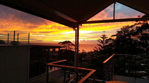 The Beach House Terrigal - Phillip Island Accommodation 8