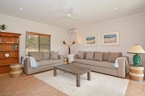 JE Guesthouse, Central To All The Hunter Valley Has To Offer - Phillip Island Accommodation 2